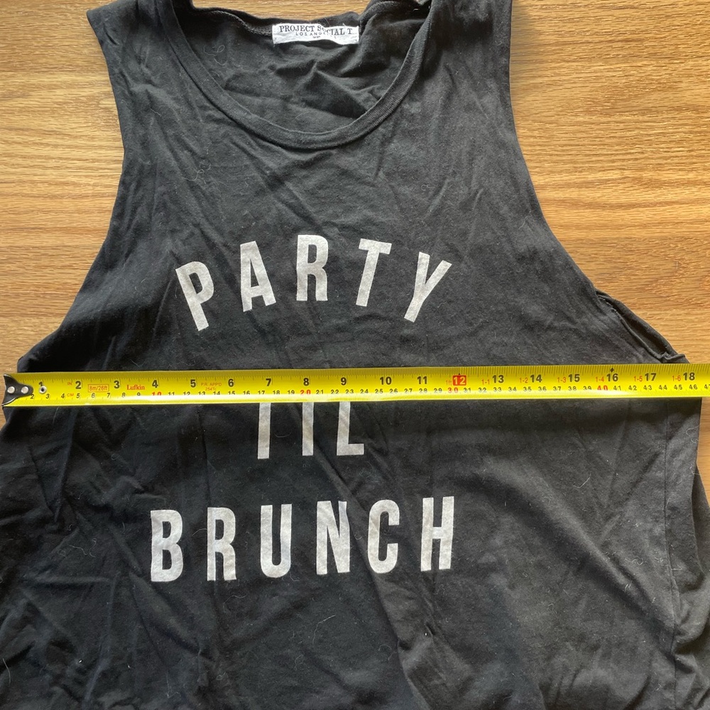 Fun beach top! - Picture 7 of 9